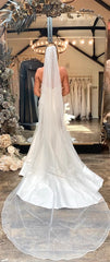 Seed Pearl Edge Veil