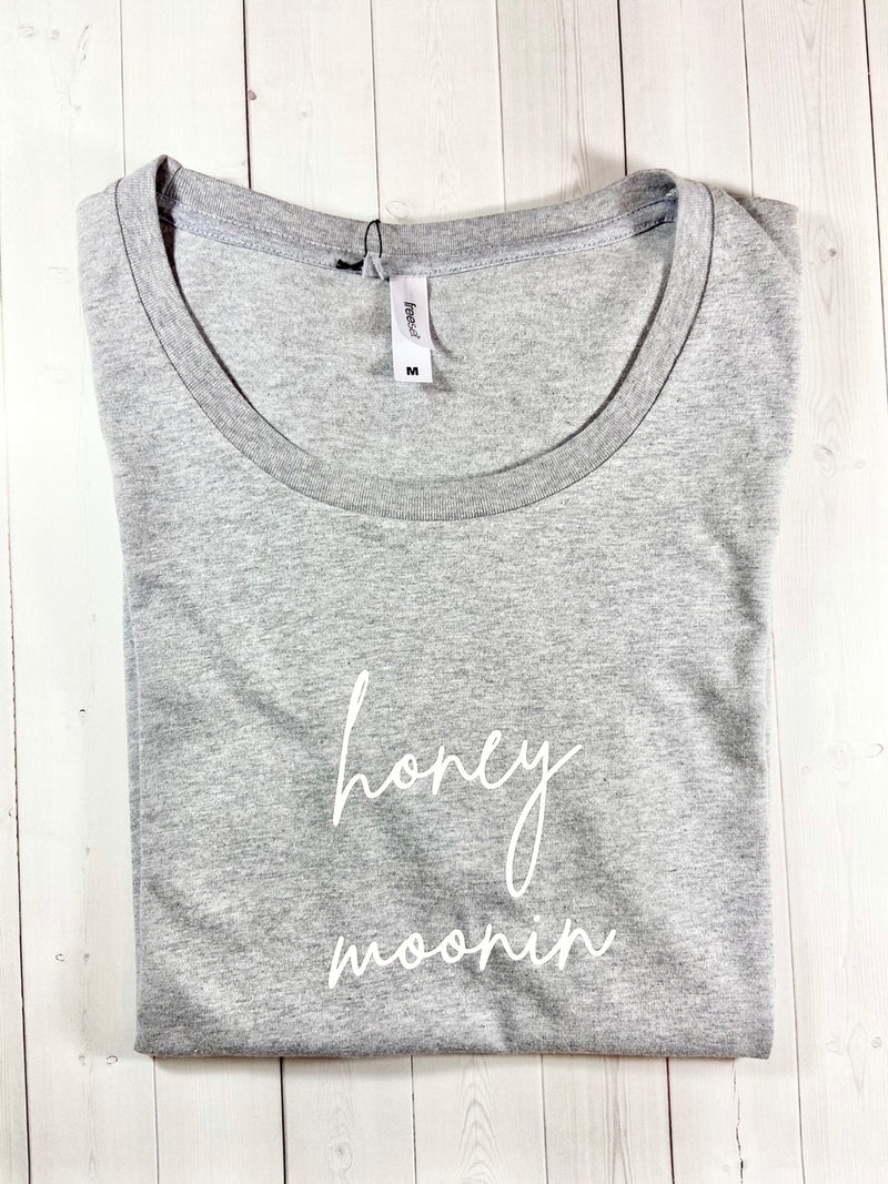 Women's Honeymoonin Tee